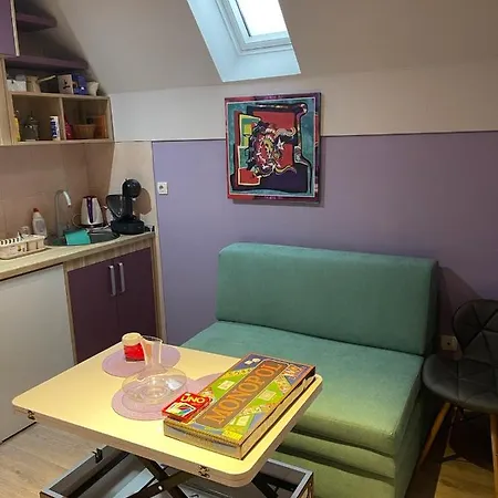 Lothlorien Τζαχορίνα